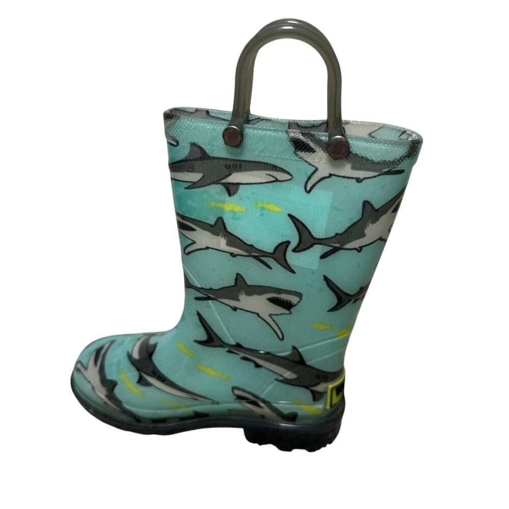 WESTERN CHIEF Toddler/Boys Light Up Rain Boots, size 8 Toddler, Sharks